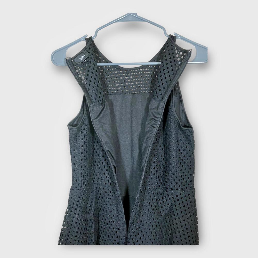 Mossimo Dress Size Medium Black Sleeveless Fit and Flare Knee Length Zip Up - Picture 4 of 7